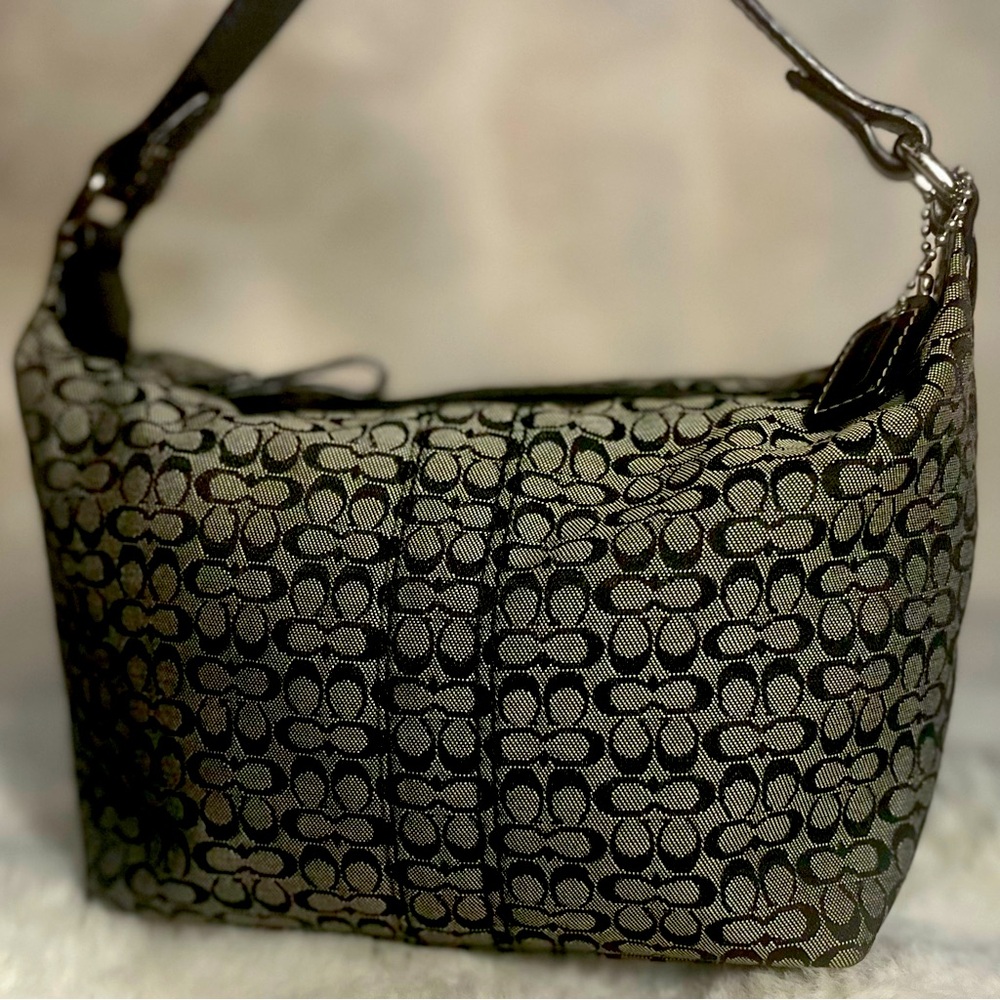 NWOT! Vintage Coach Signature “C” Mini Hobo Bag in Black/Grey - Picture 4 of 16